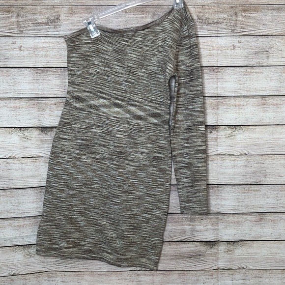 bebe Dresses & Skirts - BeBe One Shoulder Fitted Dress